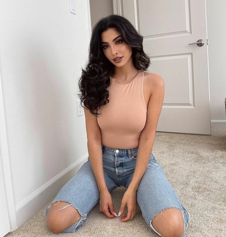 office milf onlyfans sexy xxx photos