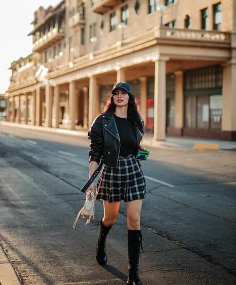 Elwa Saleh nudes pornstar photo