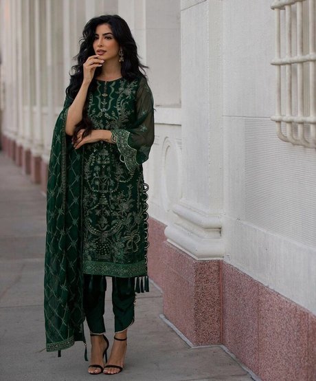 Elwa Saleh high quality pornstar pics