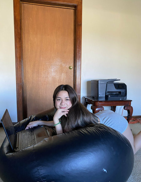 andrealuna4real pretty pornstar gallery