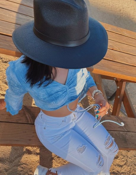 andrealuna4real xxx model images