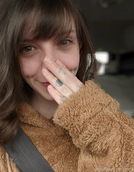 snoot porn actress archive