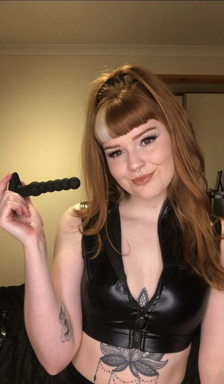 18 year old onlyfans beautiful naked pic