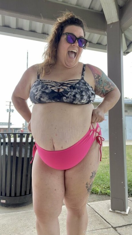 hela stoned bbw top model archive