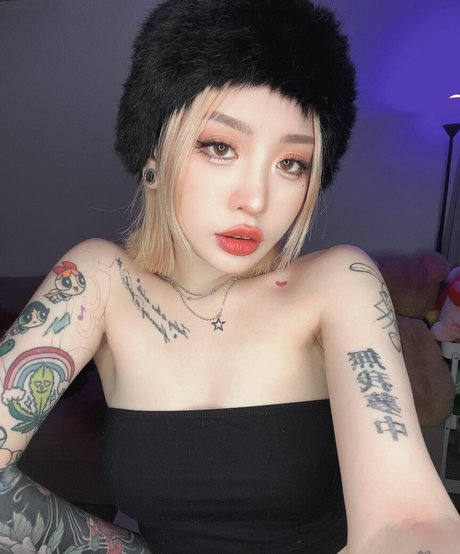 missmozzi erotic star photo