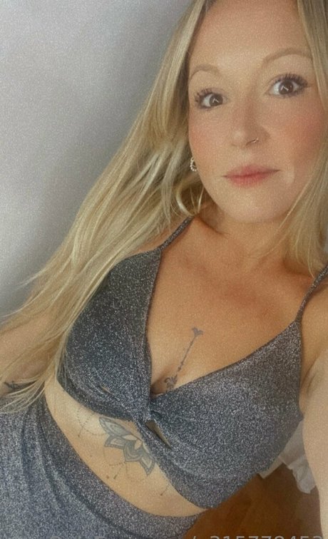 triple y star hot pictures