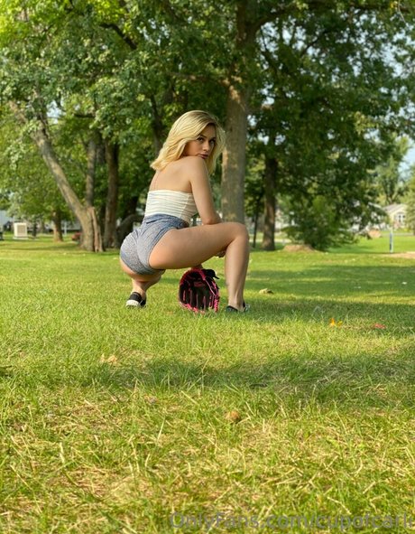 asian dp onlyfans sexy pic