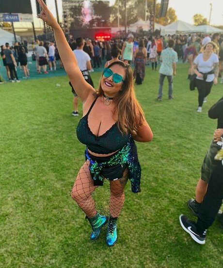 Marissa J nudes actress archive