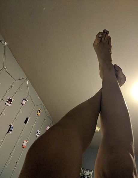 squat riding onlyfans pretty picture