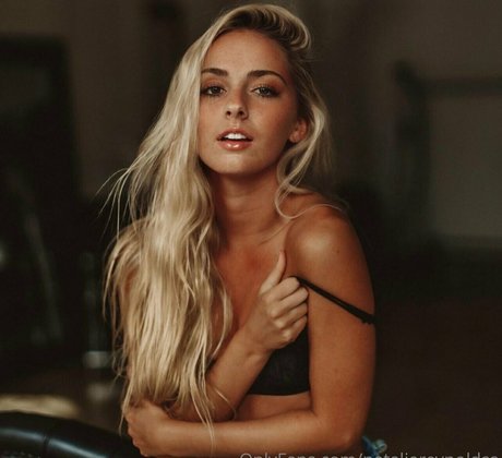 nataliereynoldss star nice photos