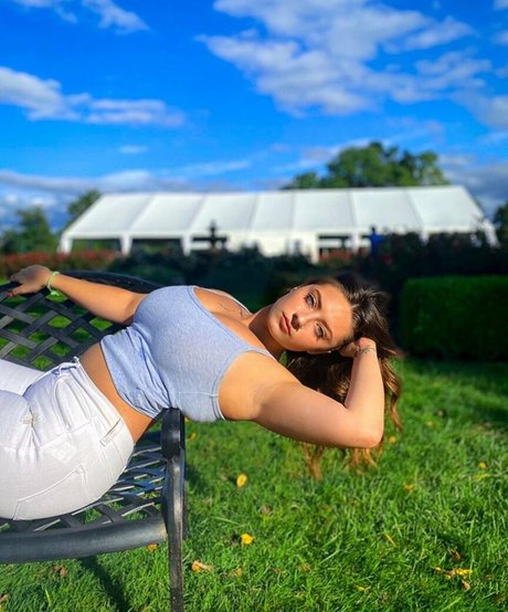 Ali Cortese star nudes images