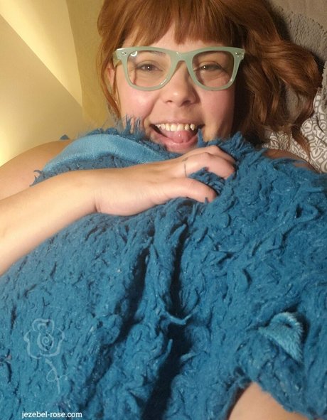 jezebelrose star perfect image