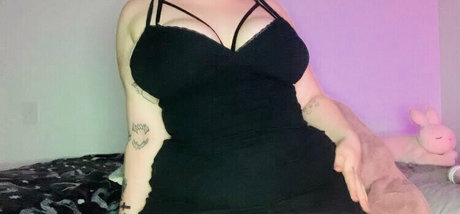 mcthiqqness art model image