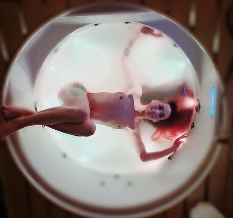 ammyredheadofficial xxx pornstar picture