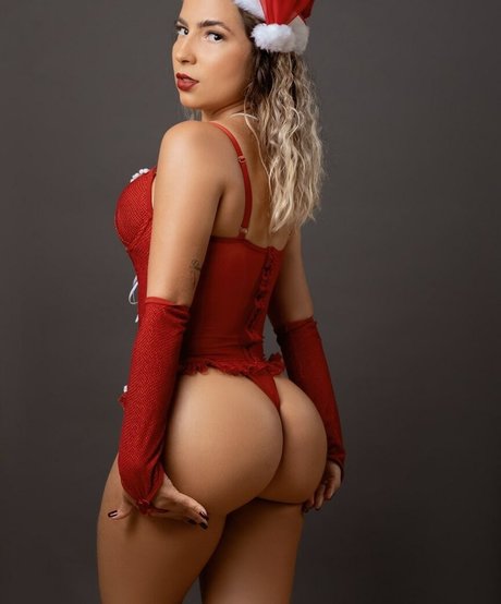 Thays Rodrigues nice pornstar photos