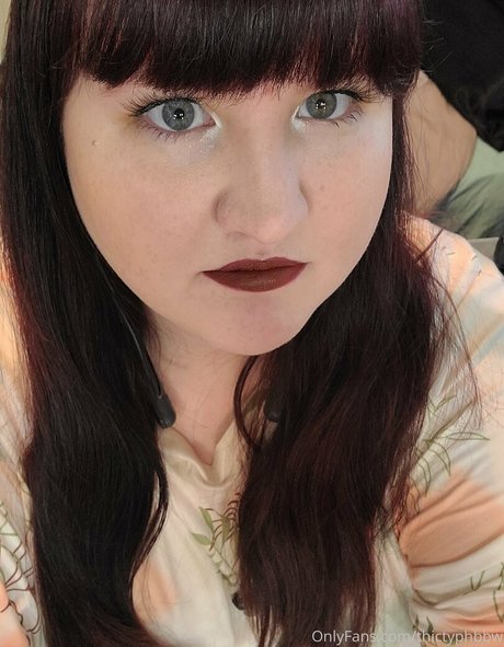 thictyphbbw free actress gallery