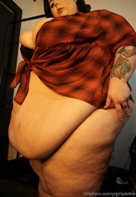 ssbbwadeline nude star img