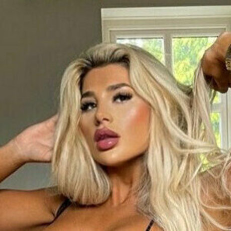 miarosebx pornographic model img