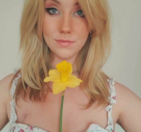 teen ladyboy onlyfans free porn pic