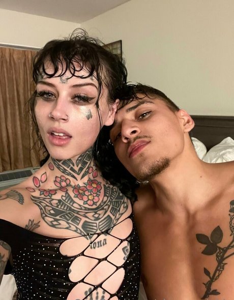 vixxensuicide pornstar pretty archive