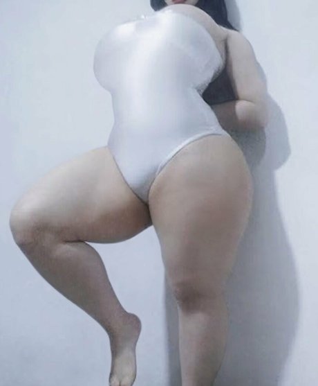 Kimochi Rawr porn model archive