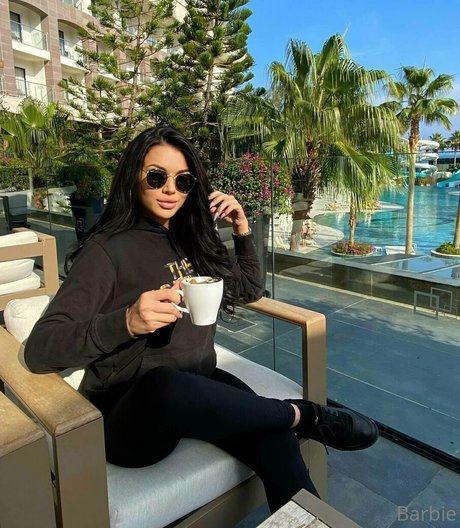 barbie33 sexy model pics