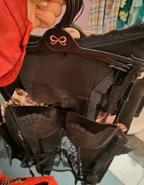 madame alaska official star hd pictures