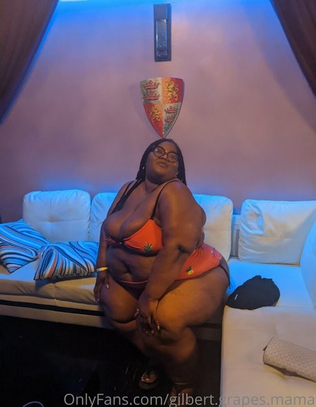 gilbert grapes mama model high quality pics