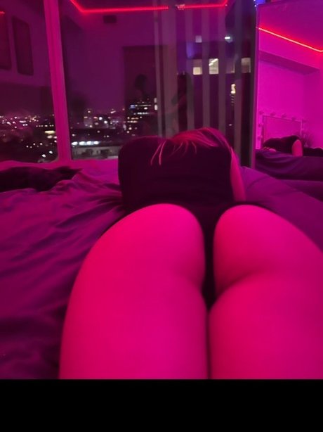 Prizfdoe xxx pornstar images