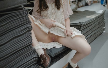 Nyako__erina model adult pic