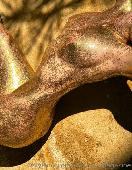 thekurv magazine hd pornstar gallery