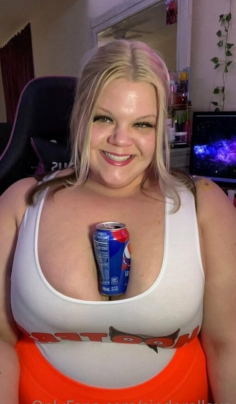 asian cheerleader onlyfans nudes image