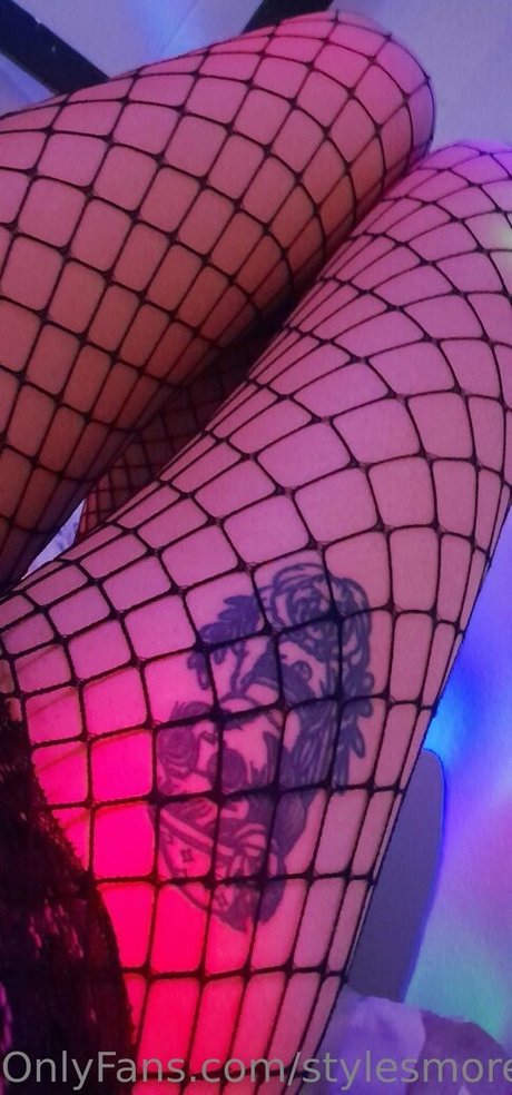 emeraldhot model sex photo