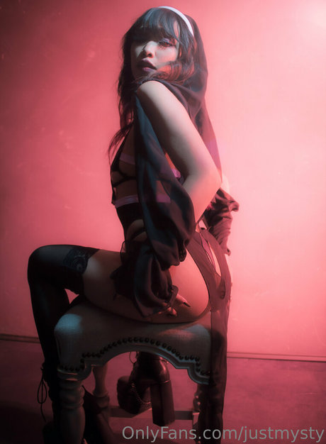 justmysty pornstar pics