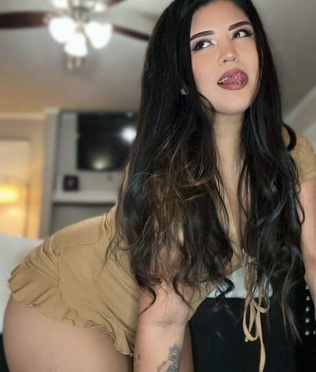 tattooed shemale onlyfans free sexy images