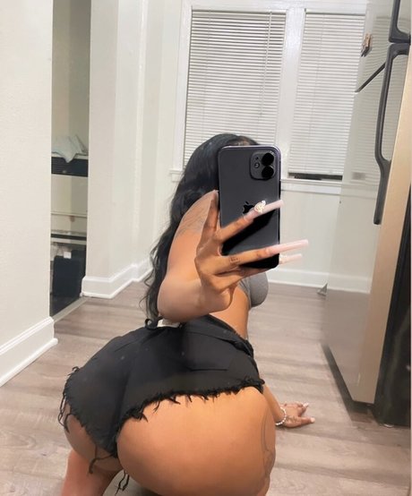 Sharondaduhdon beautiful actress photos