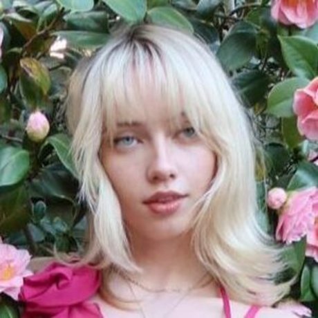 Lola Clark star high quality pics