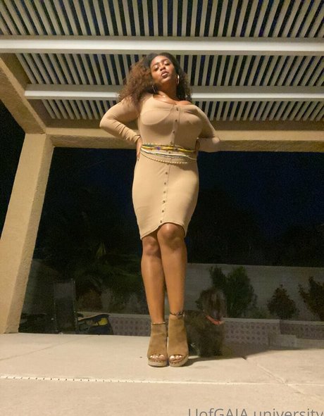 uofgaia pornstar sexy galleries