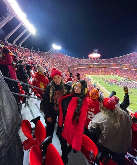 Jenn M star sexy pictures