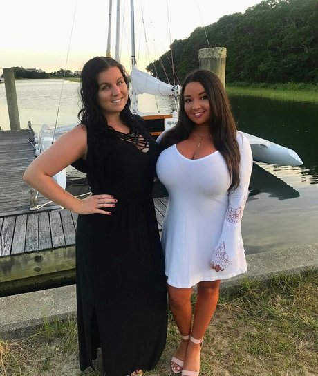 Jenn M sexy model images