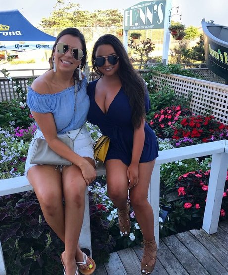 female orgasm onlyfans nice pictures