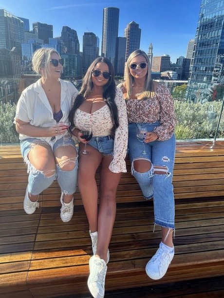 Jenn M model xxx gallery