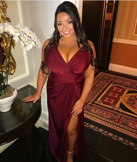 Jenn M naked pornstar pictures