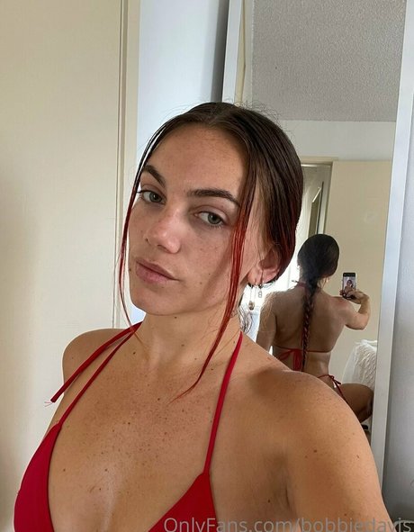 bobbiedavis adult model gallery