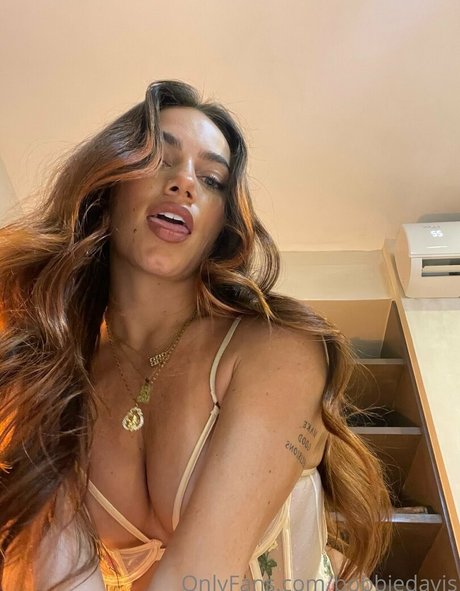 bobbiedavis porn actress img