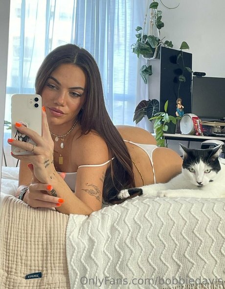 bobbiedavis pornstar pictures