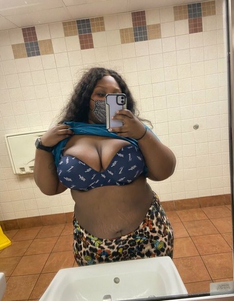 misschocolateshortcake hd pornstar photo