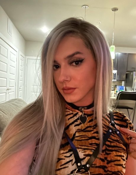 cloexrain pornstar nudes pics