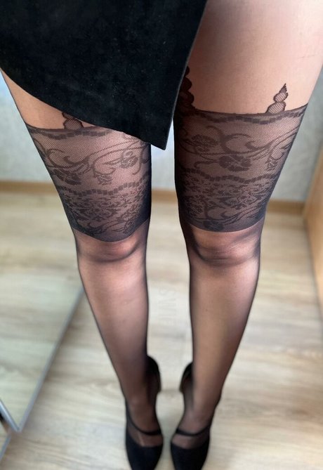 Swift Kiss porn model pics