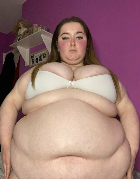 growing piggy1305 perfect model pics